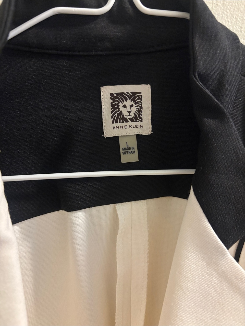 Anne Klein Black and White Zip-Front Colorblock Blazer - Picture 2 of 6